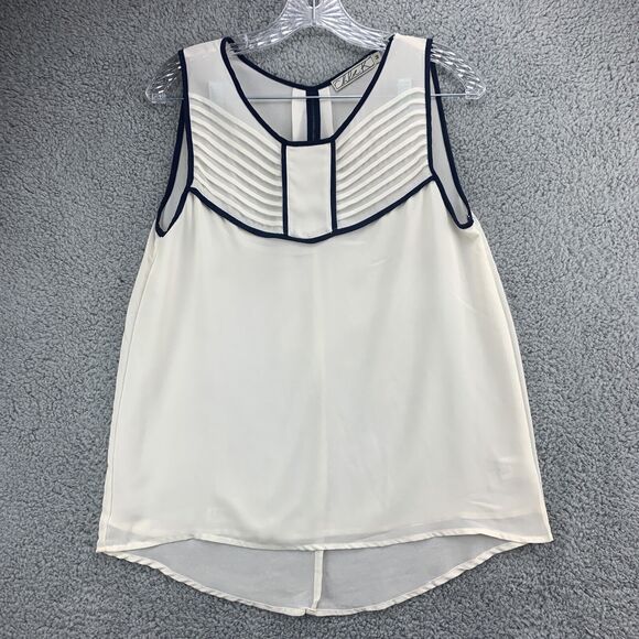 Chloe K Women Ivory Sleeveless Blouse Size Medium Pleated Lightweight Semi Sheer - Picture 2 of 9